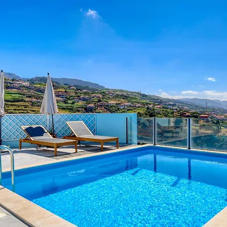 Blue House, A In Madeira *