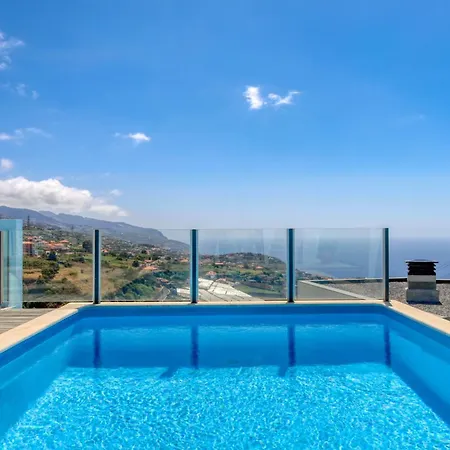 Blue House, A In Madeira *