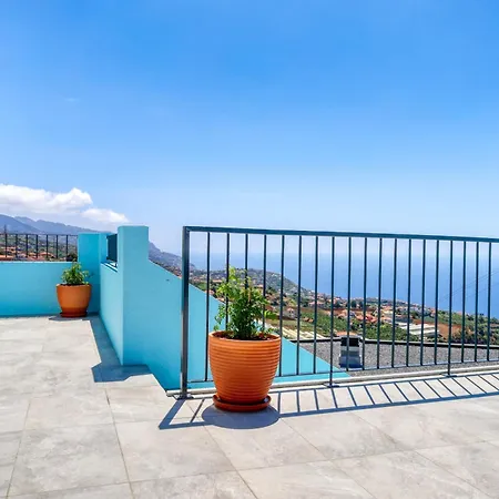Blue House, A In Madeira Holiday home *